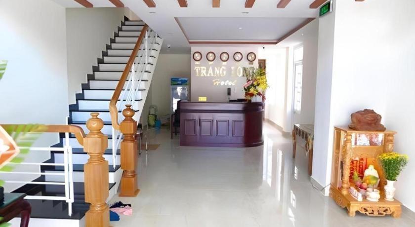 Hotel Oyo 587 Trang Long Nha Trang Esterno foto