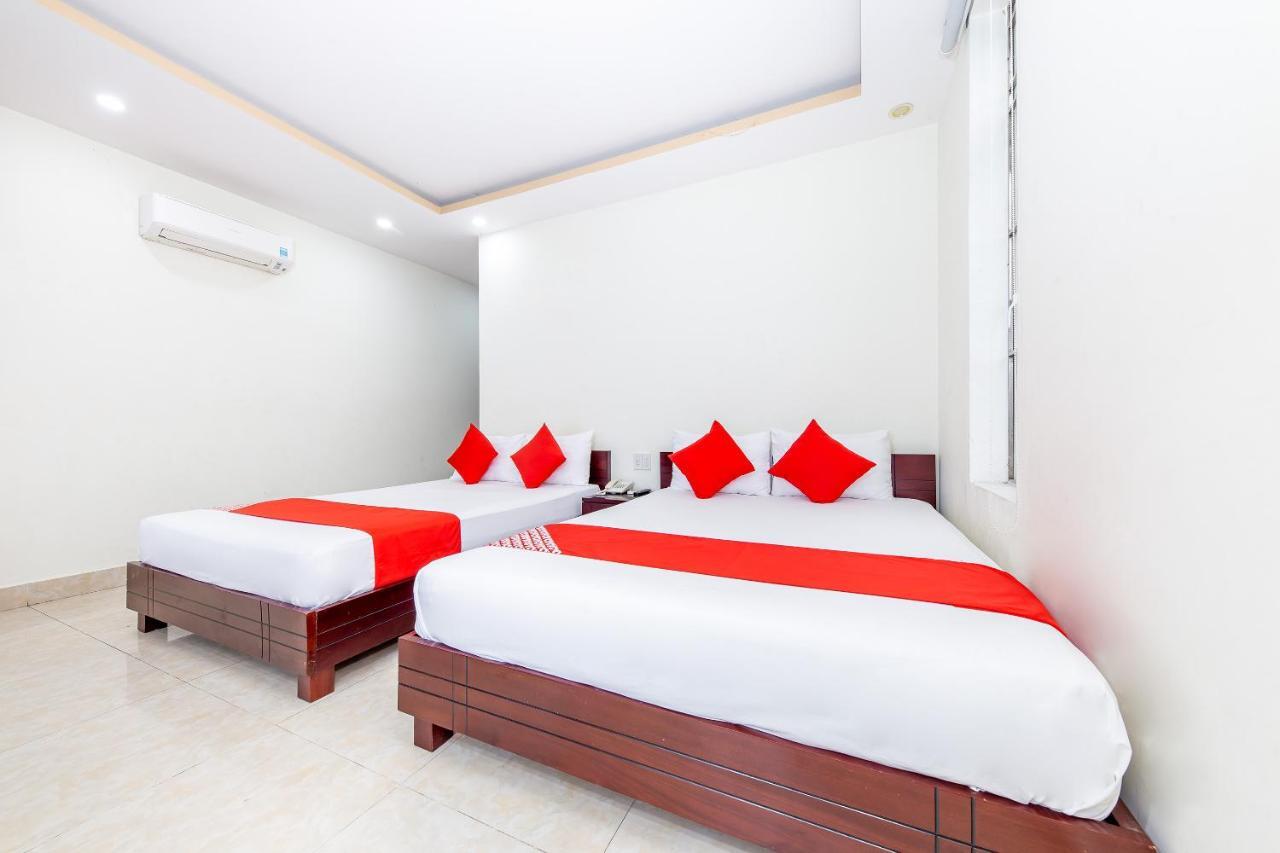 Hotel Oyo 587 Trang Long Nha Trang Esterno foto