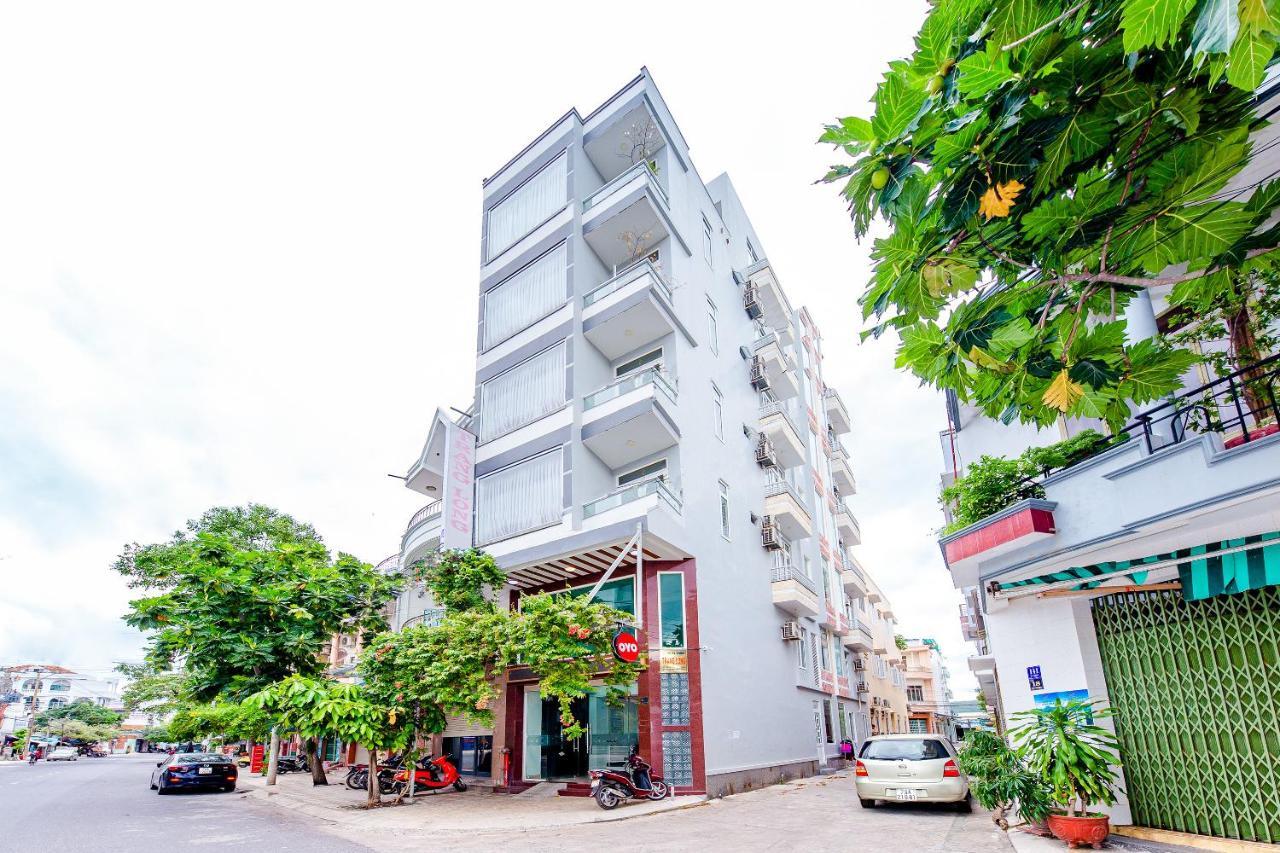 Hotel Oyo 587 Trang Long Nha Trang Esterno foto